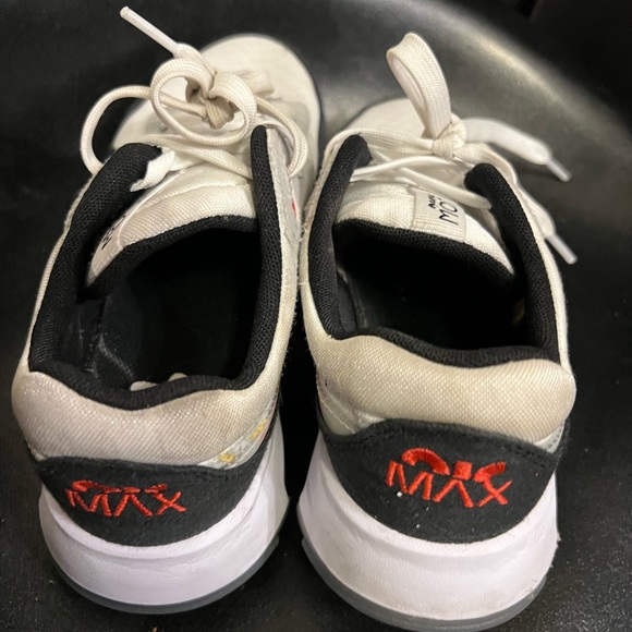 Unisex Nike Air Max Motif GS Trainer DV3034 001 White/Grey Size US 3.5 - Picture 4 of 9